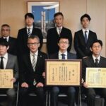 レス1番のリンク先のサムネイル画像